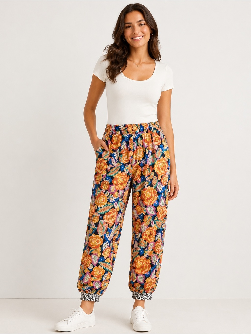 Anthropologie Shari Floral Harem Pants Vibrant Pull-On Smocked Waist Size M